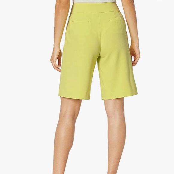 Tahari ASL Bermuda Short - Picture 2 of 4